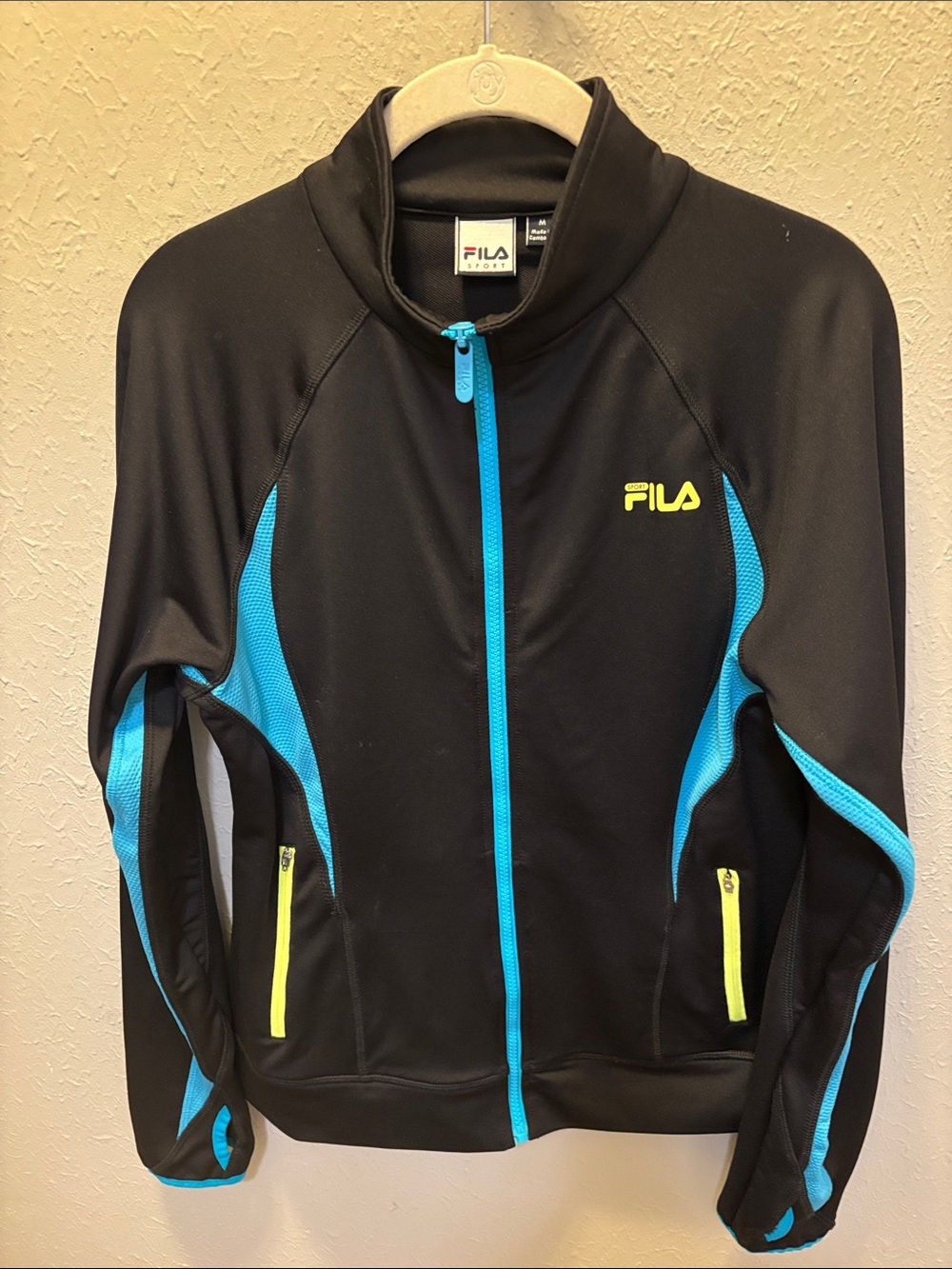 Fila Sport Performance Athletic Zip Front Black Jacket Gym Running Size Medium